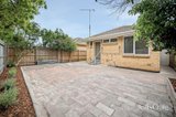 https://images.listonce.com.au/custom/160x/listings/618-venice-street-mentone-vic-3194/129/01981129_img_07.jpg?PQmRZ91NpRk