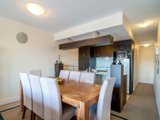 https://images.listonce.com.au/custom/160x/listings/6185-francis-street-yarraville-vic-3013/806/01202806_img_03.jpg?asOqwatzEpc