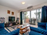 https://images.listonce.com.au/custom/160x/listings/6185-francis-street-yarraville-vic-3013/806/01202806_img_05.jpg?GomvyaWh5gw