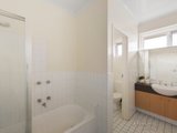 https://images.listonce.com.au/custom/160x/listings/619-gray-street-bentleigh-east-vic-3165/111/00704111_img_06.jpg?Nf_lUoBotrE
