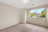 https://images.listonce.com.au/custom/160x/listings/6196-hull-road-mooroolbark-vic-3138/058/01813058_img_03.jpg?lmQWs1t_7Gk