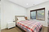 https://images.listonce.com.au/custom/160x/listings/6198-sherbourne-road-eltham-vic-3095/208/01579208_img_06.jpg?qIEIe6wRSq4