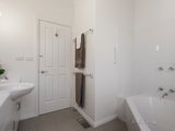 https://images.listonce.com.au/custom/160x/listings/61a-laity-street-richmond-vic-3121/030/00707030_img_07.jpg?HJletMSabPs