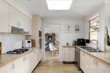https://images.listonce.com.au/custom/160x/listings/62-avandina-crescent-greensborough-vic-3088/921/01773921_img_04.jpg?hsytCVDEaiA