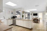 https://images.listonce.com.au/custom/160x/listings/62-avandina-crescent-greensborough-vic-3088/921/01773921_img_05.jpg?VofGG-Zsn64