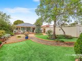 https://images.listonce.com.au/custom/160x/listings/62-belmar-avenue-altona-vic-3018/825/01203825_img_13.jpg?onjlOhs2r0k