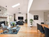 https://images.listonce.com.au/custom/160x/listings/62-bradshaw-street-essendon-vic-3040/319/00973319_img_03.jpg?PNKqgvZ022g