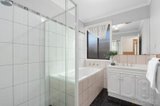 https://images.listonce.com.au/custom/160x/listings/62-brougham-avenue-wyndham-vale-vic-3024/246/01307246_img_09.jpg?F4A6VmG-W6M