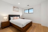 https://images.listonce.com.au/custom/160x/listings/62-delmore-crescent-glen-waverley-vic-3150/007/01910007_img_13.jpg?I3V7V8Lb2iQ