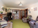 https://images.listonce.com.au/custom/160x/listings/62-durham-road-kilsyth-vic-3137/834/01524834_img_04.jpg?7-vgW4jtBLE