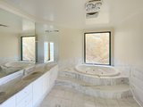 https://images.listonce.com.au/custom/160x/listings/62-eastern-beach-road-geelong-vic-3220/870/01818870_img_18.jpg?Tm0HgaGgnFs