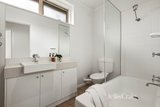 https://images.listonce.com.au/custom/160x/listings/62-edinburgh-street-richmond-vic-3121/442/01912442_img_06.jpg?lFrfAOIU-d8