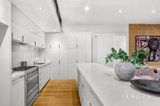 https://images.listonce.com.au/custom/160x/listings/62-empress-road-surrey-hills-vic-3127/943/01818943_img_07.jpg?WJngF_t_Nak