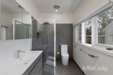 https://images.listonce.com.au/custom/160x/listings/62-green-street-ivanhoe-vic-3079/409/01975409_img_07.jpg?vSaoq7s20Nk