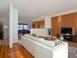 https://images.listonce.com.au/custom/160x/listings/62-kendall-street-essendon-vic-3040/517/00847517_img_05.jpg?3nyjRCDyamQ