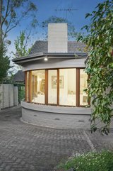 https://images.listonce.com.au/custom/160x/listings/62-laburnum-street-blackburn-vic-3130/899/01577899_img_02.jpg?sJfYPem3QBo