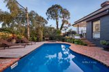 https://images.listonce.com.au/custom/160x/listings/62-little-john-road-warranwood-vic-3134/048/01557048_img_20.jpg?RdKcV1qI0Hk