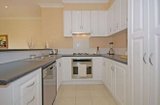 https://images.listonce.com.au/custom/160x/listings/62-mckelvie-court-glen-waverley-vic-3150/407/01765407_img_02.jpg?sApObf5hXFs