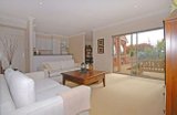 https://images.listonce.com.au/custom/160x/listings/62-mckelvie-court-glen-waverley-vic-3150/407/01765407_img_03.jpg?p8YWrDIP1Yg