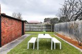 https://images.listonce.com.au/custom/160x/listings/62-miller-street-preston-vic-3072/371/01284371_img_10.jpg?ys92wpP09W4