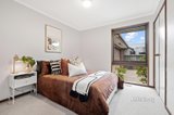 https://images.listonce.com.au/custom/160x/listings/62-narr-maen-drive-croydon-hills-vic-3136/925/01534925_img_08.jpg?-O-r-D0f8_4