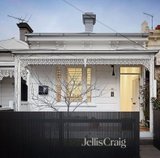 https://images.listonce.com.au/custom/160x/listings/62-page-street-albert-park-vic-3206/641/01939641_img_01.jpg?rO3SQrMEhTQ
