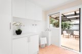 https://images.listonce.com.au/custom/160x/listings/62-roseland-grove-doncaster-vic-3108/158/01456158_img_12.jpg?iE0XLw_kz28