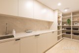 https://images.listonce.com.au/custom/160x/listings/62-ruda-street-doncaster-vic-3108/218/01979218_img_05.jpg?NTI9VQKmQLo