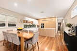 https://images.listonce.com.au/custom/160x/listings/62-st-leonards-road-ascot-vale-vic-3032/150/01582150_img_06.jpg?adVB3xeANXA