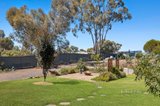 https://images.listonce.com.au/custom/160x/listings/62-steele-street-chewton-vic-3451/032/01897032_img_19.jpg?A0vt4pcuGog