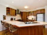 https://images.listonce.com.au/custom/160x/listings/62-sunset-drive-kilsyth-south-vic-3137/109/01525109_img_03.jpg?DB0Vmejlmxs