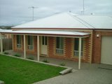 https://images.listonce.com.au/custom/160x/listings/62-tucker-street-breakwater-vic-3219/709/01893709_img_01.jpg?_TKx7LLtcZ4