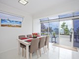 https://images.listonce.com.au/custom/160x/listings/620-22-the-esplanade-torquay-vic-3228/610/01087610_img_04.jpg?2XxqJXF2WXc