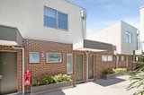 https://images.listonce.com.au/custom/160x/listings/621-reeve-court-cheltenham-vic-3192/427/01621427_img_13.jpg?OtR8vqNIHCk