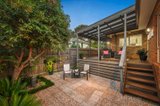 https://images.listonce.com.au/custom/160x/listings/622-warranwood-road-warranwood-vic-3134/155/00561155_img_09.jpg?uaaeaDVfZrI