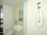 https://images.listonce.com.au/custom/160x/listings/623152-sturt-street-southbank-vic-3006/581/01087581_img_06.jpg?61yh4MNiZTU