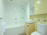 https://images.listonce.com.au/custom/160x/listings/623152-sturt-street-southbank-vic-3006/581/01087581_img_07.jpg?t_mGUcWmd_Q