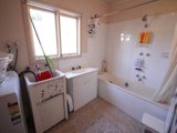 https://images.listonce.com.au/custom/160x/listings/624a-nicholson-street-ballarat-north-vic-3350/800/01575800_img_11.jpg?dsICxsJ1xwY