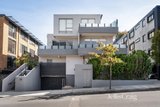 https://images.listonce.com.au/custom/160x/listings/625-darling-st-south-yarra-vic-3141/460/01913460_img_01.jpg?81ytobYR8tg