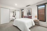 https://images.listonce.com.au/custom/160x/listings/6255-union-road-moonee-ponds-vic-3039/866/01827866_img_08.jpg?Uu1vYrTo3Bk