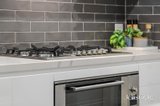 https://images.listonce.com.au/custom/160x/listings/626-glenauburn-road-lower-plenty-vic-3093/194/01781194_img_03.jpg?m7XgDAF8LCM