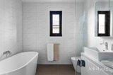 https://images.listonce.com.au/custom/160x/listings/626-glenauburn-road-lower-plenty-vic-3093/194/01781194_img_10.jpg?doNHiRtZdLU
