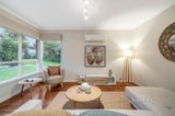 https://images.listonce.com.au/custom/160x/listings/627-para-road-lower-plenty-vic-3093/866/01304866_img_03.jpg?vSTPA0kflZA