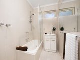 https://images.listonce.com.au/custom/160x/listings/629-elphin-grove-hawthorn-vic-3122/335/01684335_img_07.jpg?1yW68BxXwLk