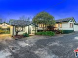 https://images.listonce.com.au/custom/160x/listings/63-63a-cambridge-road-mooroolbark-vic-3138/873/01524873_img_02.jpg?ZXoowFlFVtY