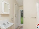 https://images.listonce.com.au/custom/160x/listings/63-63a-cambridge-road-mooroolbark-vic-3138/873/01524873_img_16.jpg?W2E5DiPRBe0