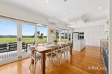 https://images.listonce.com.au/custom/160x/listings/63-albert-street-clunes-vic-3370/250/01840250_img_26.jpg?UQpucnENjt8
