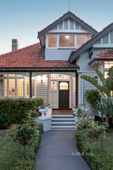 https://images.listonce.com.au/custom/160x/listings/63-ballarat-road-footscray-vic-3011/133/01145133_img_02.jpg?vZgGDdh4Two