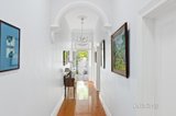 https://images.listonce.com.au/custom/160x/listings/63-barton-street-surrey-hills-vic-3127/373/01197373_img_03.jpg?UImzenrxm18
