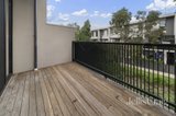 https://images.listonce.com.au/custom/160x/listings/63-central-park-walk-cheltenham-vic-3192/652/01921652_img_06.jpg?ecG4mAAbhDs